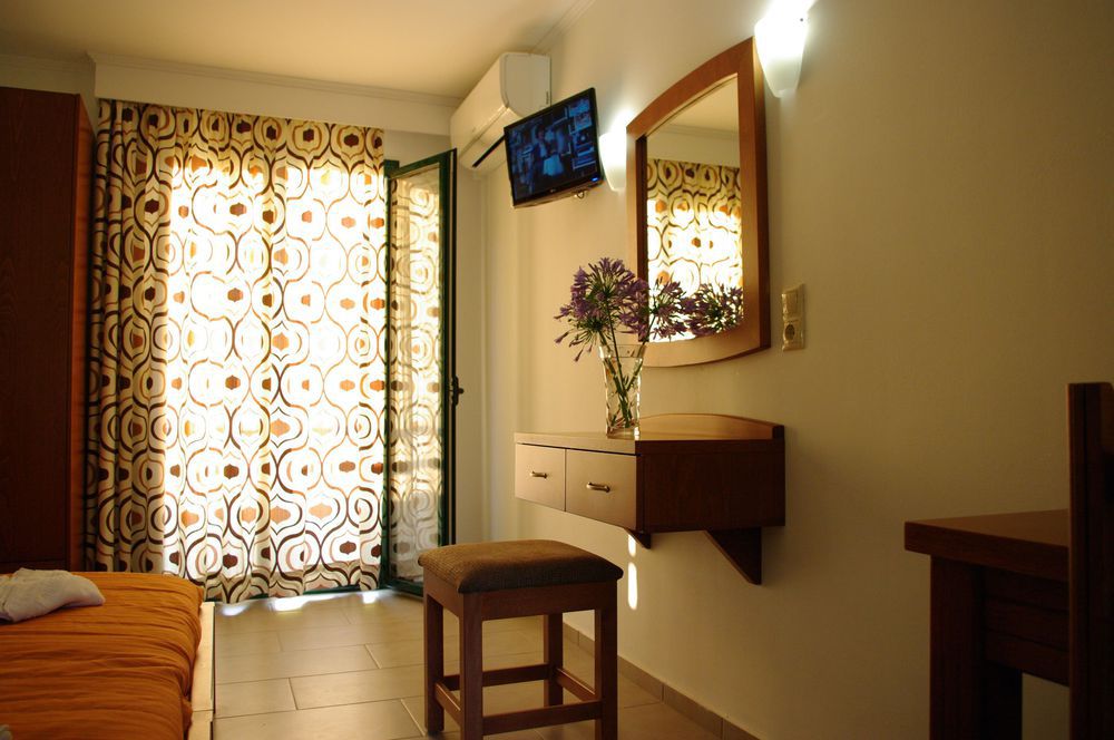 Manos Palace Bali  Room photo